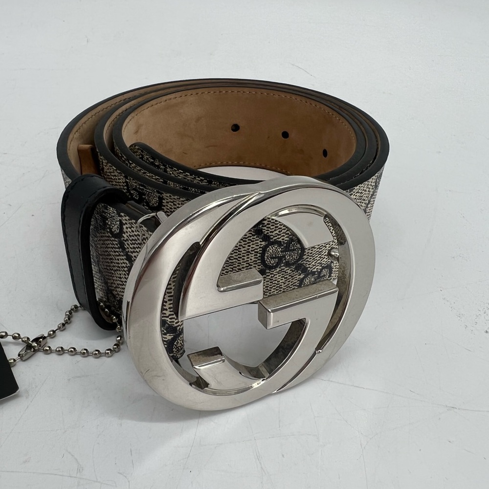 Gucci monogram GG buckle belt - Picture 2 of 13